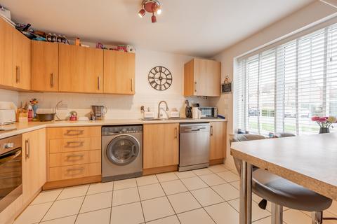 3 bedroom terraced house for sale, Lowick Close, Burton Latimer, Kettering