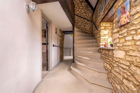 4 bedroom house for sale, High Street, Brigstock, Kettering