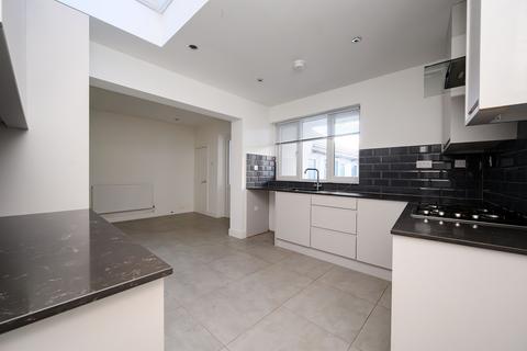 undefined, Bath Road, Kettering