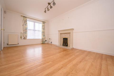 3 bedroom detached house for sale, Grant Close, Kettering
