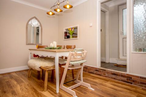 2 bedroom terraced house for sale, Coronation Avenue, Rothwell, Kettering