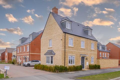 4 bedroom detached house for sale, Fallow Road, Rothwell, Kettering