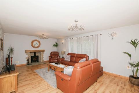 5 bedroom detached house for sale, Gull Road, Guyhirn, Wisbech
