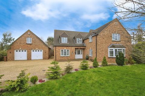 5 bedroom detached house for sale, Gull Road, Guyhirn, Wisbech