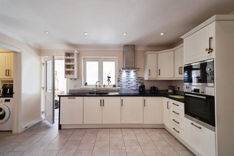 3 bedroom detached bungalow for sale, Millfield Close, March