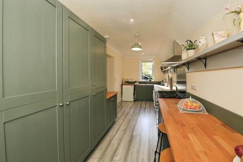 4 bedroom detached house for sale, Sutton Road, Leverington, Wisbech