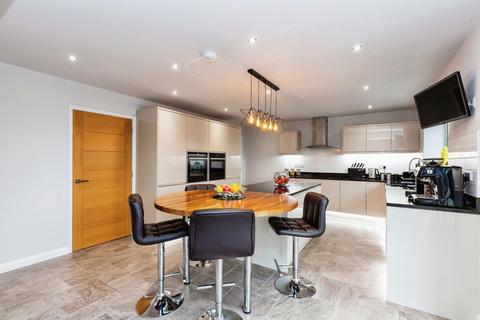 5 bedroom detached house for sale, May Meadows, Doddington, March