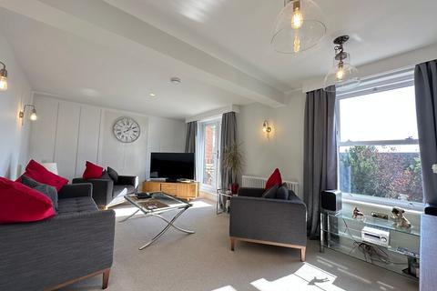 3 bedroom terraced house for sale, Paradise, Scarborough, YO11