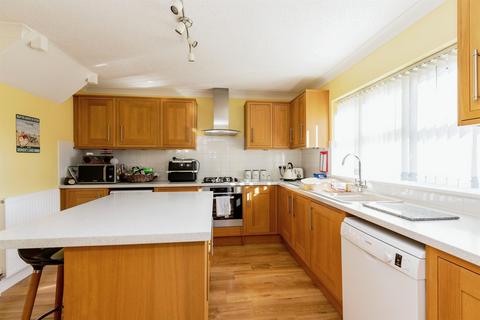 4 bedroom detached house for sale, Alpha Street, March