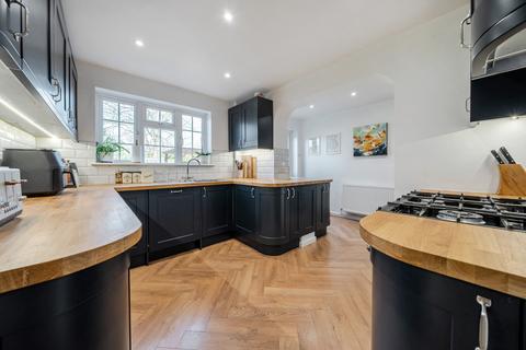 4 bedroom detached house for sale, Birch Close, Eynsford, Dartford