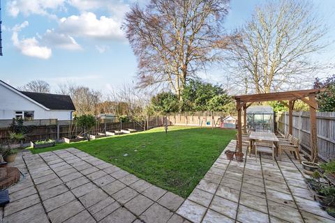 4 bedroom detached house for sale, Birch Close, Eynsford, Dartford