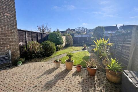 3 bedroom terraced house for sale, Seaton Close, Highcliffe, Christchurch, Dorset, BH23