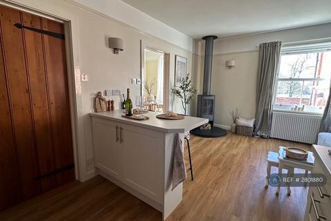 undefined, Stableyard Cottages, Didlington, IP26
