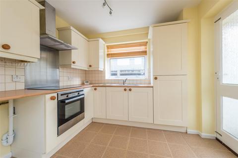 3 bedroom semi-detached house for sale, 30 Canterbury Gardens, Hadleigh