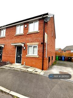 2 bedroom semi-detached house to rent, Middleton, Middleton, Manchester, M24