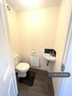 2 bedroom semi-detached house to rent, Middleton, Middleton, Manchester, M24
