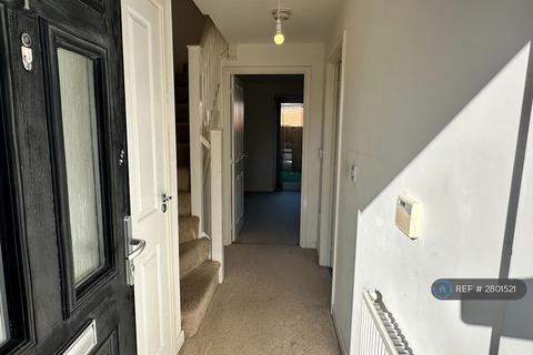 2 bedroom semi-detached house to rent, Middleton, Middleton, Manchester, M24