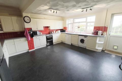 3 bedroom detached bungalow for sale, Dowsdale Bank, Peterborough PE6