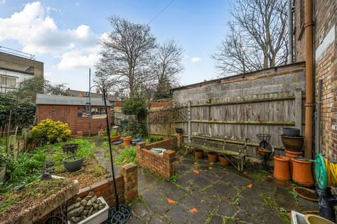 4 bedroom terraced house for sale, Gatling Road, London