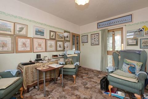 3 bedroom flat for sale, 17 Dolphin Road, Currie, Edinburgh, EH14 5RY