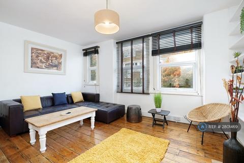 3 bedroom end of terrace house to rent, Humbolt Road, London, W6