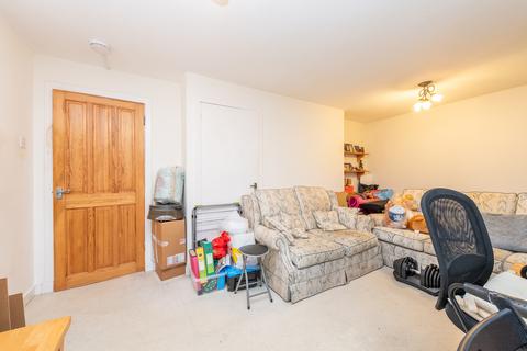 2 bedroom flat for sale, Rannoch Grove, Edinburgh EH4
