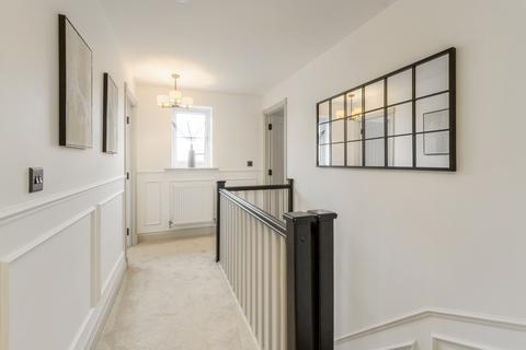 3 bedroom detached house for sale, Garratt Close, Hanslope, MK19