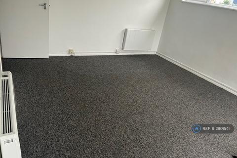 2 bedroom flat to rent, Crocus Way, Chelmsford, CM1