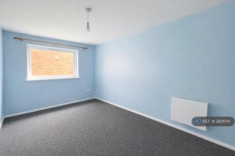 2 bedroom flat to rent, Crocus Way, Chelmsford, CM1