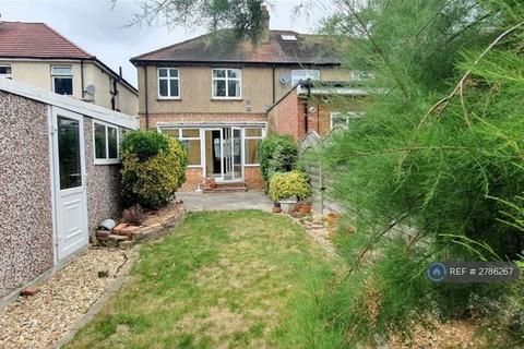 undefined, Helen Avenue, Feltham, TW14