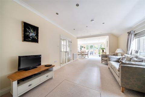 2 bedroom bungalow for sale, Embry Way, Stanmore, Middlesex