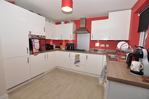 3 bedroom semi-detached house for sale, Galloway Road, Burton-On-Trent DE15