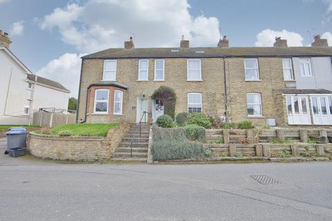 4 bedroom terraced house for sale, Gore Road, Eastry, Sandwich, Kent, CT13
