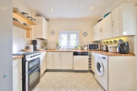 4 bedroom terraced house for sale, Gore Road, Eastry, Sandwich, Kent, CT13