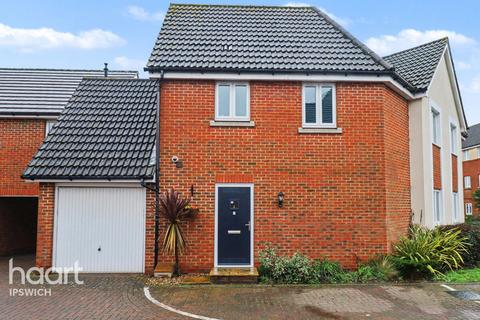 3 bedroom semi-detached house for sale, Titan Court, Ipswich