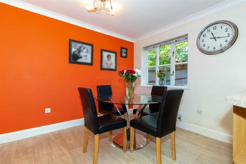 5 bedroom house for sale, Swandean Close, Worthing