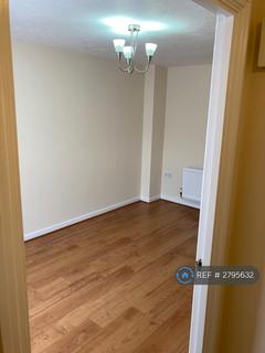 2 bedroom terraced house to rent, Colchester Court, Milton Keynes, MK3