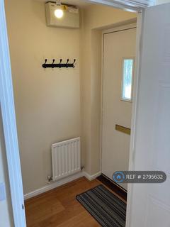 2 bedroom terraced house to rent, Colchester Court, Milton Keynes, MK3