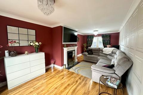 4 bedroom detached house for sale, Chapel Lane, Chatteris