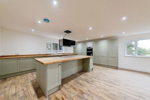 4 bedroom detached house for sale, Stone Gate, Cowbit, Spalding