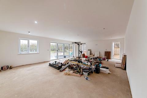 4 bedroom detached house for sale, Stone Gate, Cowbit, Spalding