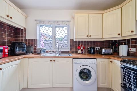 2 bedroom detached bungalow for sale, Petts Close, Wisbech