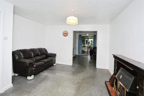 undefined, Clos Ty Clyd, Cardiff
