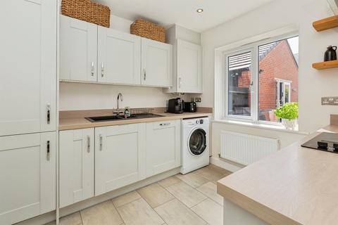 3 bedroom detached house for sale, Beethoven Drive, Aylesbury