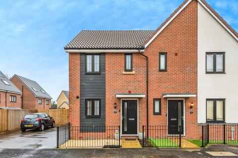 2 bedroom semi-detached house for sale, Brimstone Road, Swindon