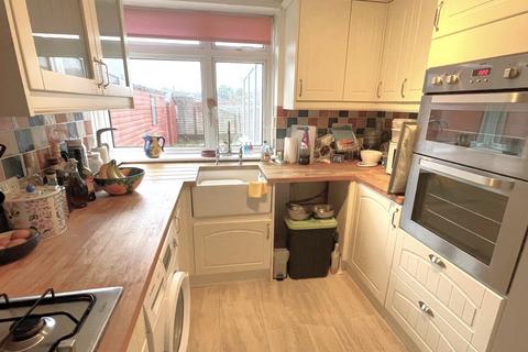 3 bedroom semi-detached bungalow for sale, Northampton Lane, Blackfield