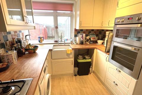 3 bedroom semi-detached bungalow for sale, Northampton Lane, Blackfield