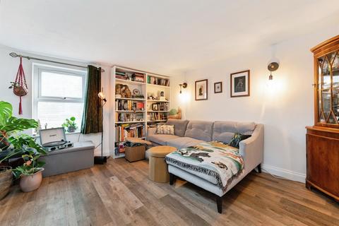 2 bedroom character property for sale, Nene Parade, March