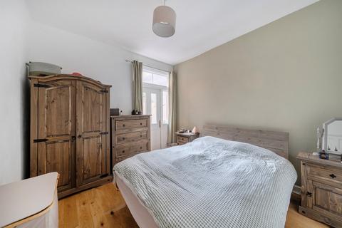 2 bedroom apartment for sale, Handsworth Road, London