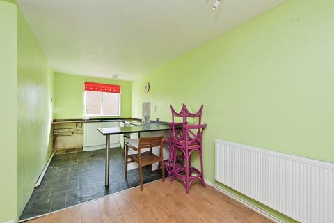 4 bedroom end of terrace house for sale, Ham Meadow Drive, Northampton